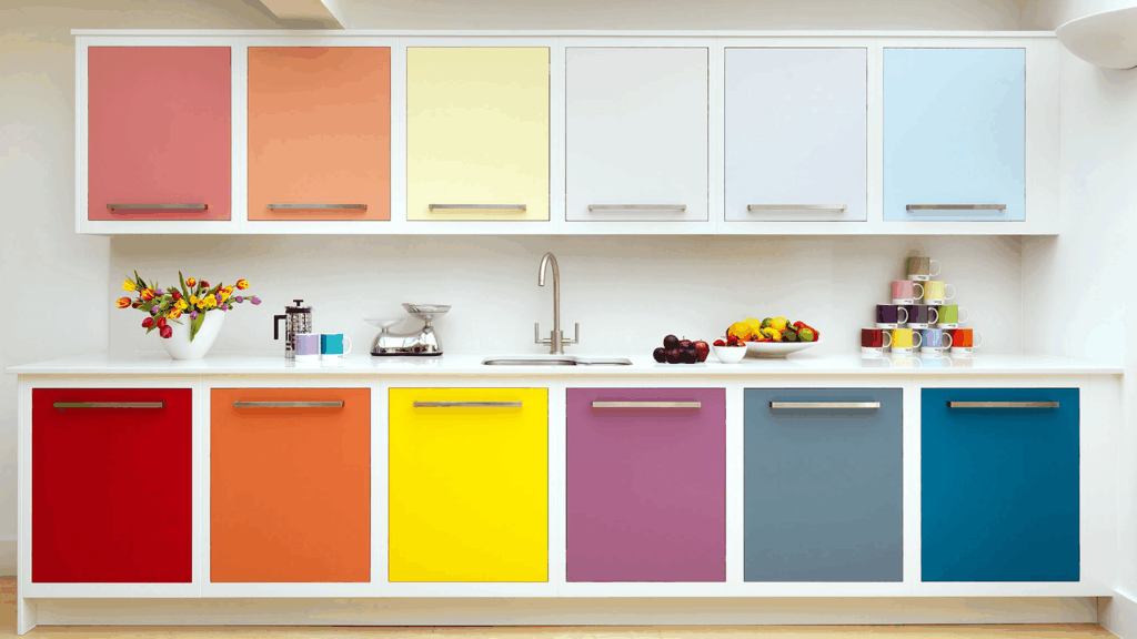 کابینتهای آشپزخانه رنگینکمان با طراحی مدرن